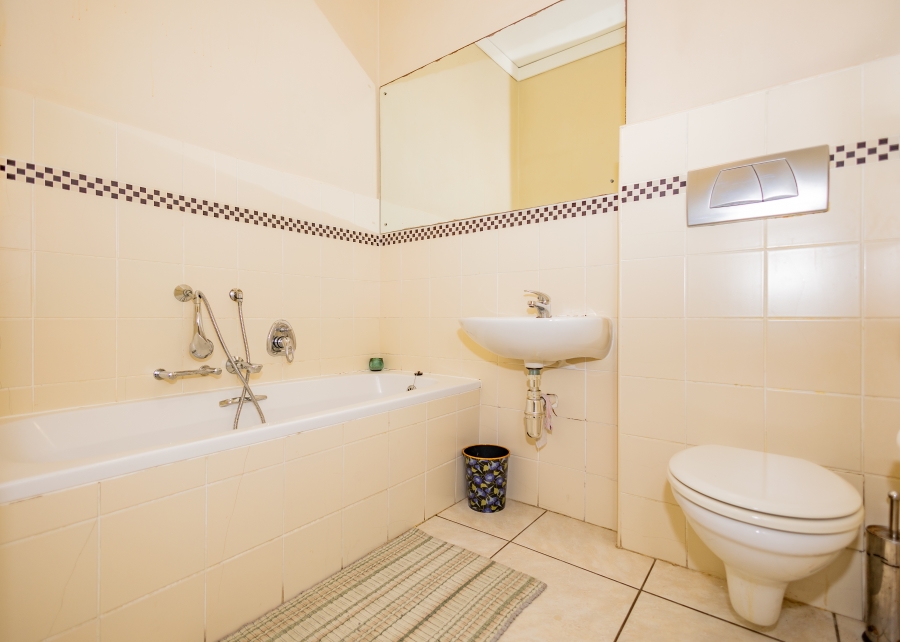 2 Bedroom Property for Sale in Tyger Waterfront Western Cape
